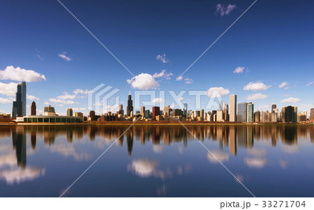 Chicago City and Michigan Lake, Chicago, Illinois, USA Chicago City and Michigan Lake, Chicago, Illinois, USA 33271704