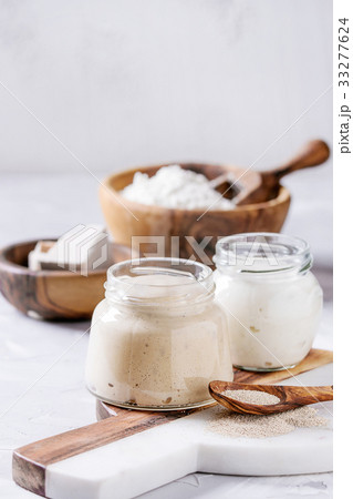 Sourdough for baking bread Sourdough for baking bread 33277624