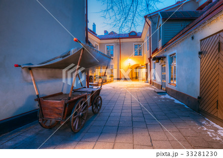 Traditional Old European Medieval Cart Is In Old 33281230