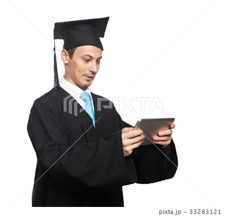 Graduation student with tablet 33283121