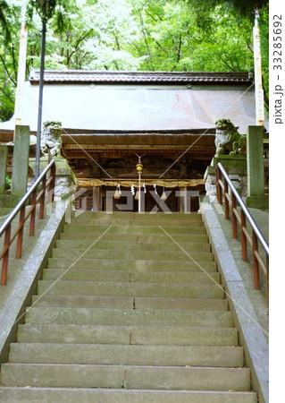 諏訪神社系　古大穴神社（ふるおおあなじんじゃ）社殿 33285692