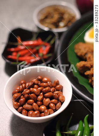 Nasi lemak ingredients Nasi lemak ingredients 33289273