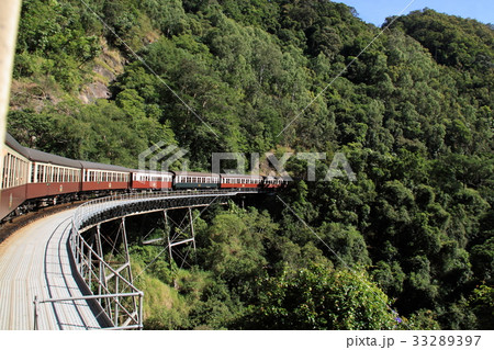 キュランダ鉄道_車窓_橋＠オーストラリア 33289397