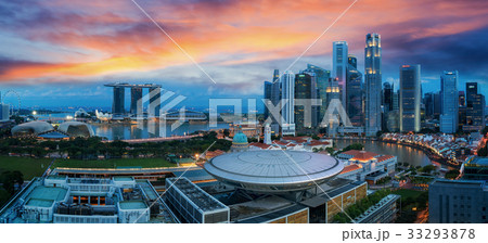 Singapore skyline 33293878
