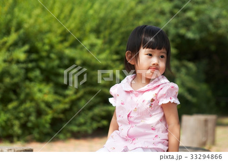 子供 少女 韓国人 33294866