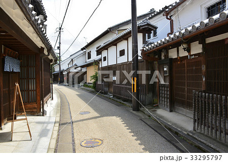 【奈良県】五條旧街道の古い町並み 33295797