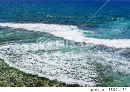 Seascape of Le Morne at summer in Mauritius 33304172