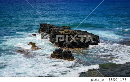 Seascape of Le Morne at summer in Mauritius 33304173