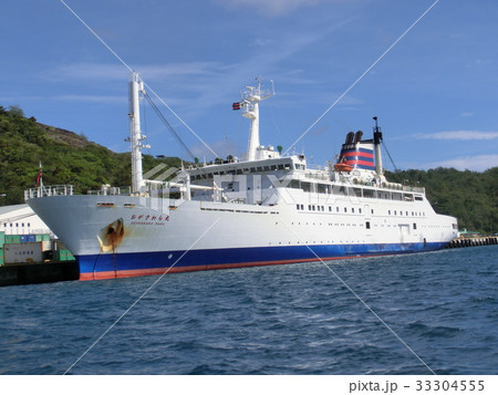 父島停泊のおがさわら丸 33304555