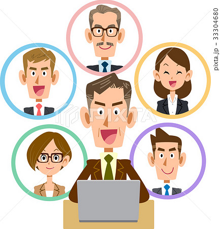 ビジネス　ノートパソコン　ソーシャルネットワーク　笑顔　おじさん 33304680