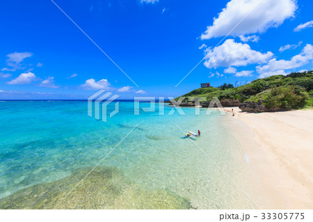 今帰仁村　赤墓ビーチ 33305775