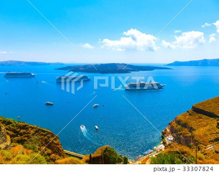 Santorini, Greece - The beautiful view of marina Santorini, Greece - The beautiful view of marina 33307824