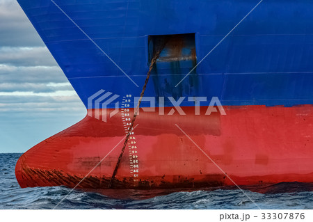 Blue cargo ship 33307876