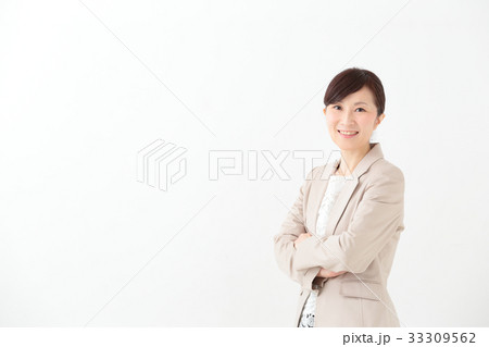 ビジネスイメージ　ミドル女性 33309562