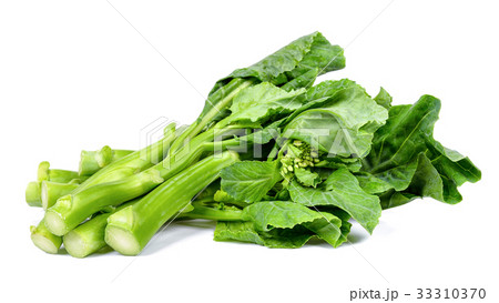 Kale vegetable isolated on the white background 33310370