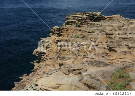 崖っぷち 33312117