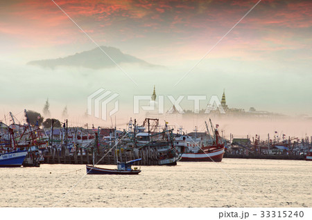 morning fishing boats village at Thailand morning fishing boats village at Thailand 33315240