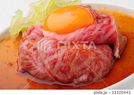 牛肉の刺身 ユッケ 牛肉の刺身 ユッケ 33320443