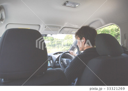 車の運転 33321269