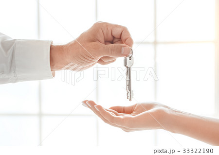 Woman with real estate agent in the agency office 33322190