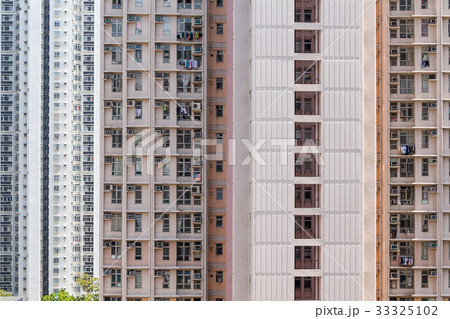 High rise apartment building 33325102