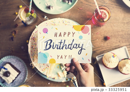 Birthday Cake with Wishing Card Celebration Party 33325951