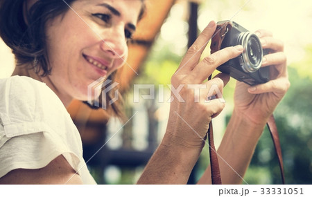 Woman traveler photographer holiday lifestyle trip 33331051