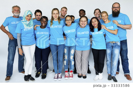 Group of volunteer people smiling together 33333586