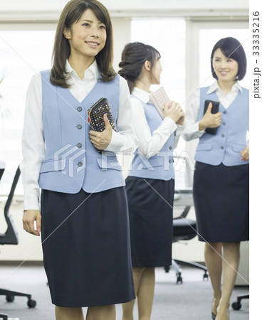 オフィスワーク ランチ オフィスワーク ランチ 33335216