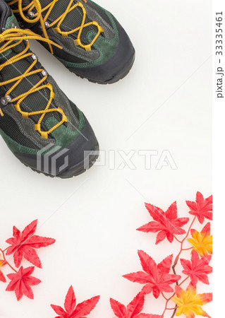 トレッキングシューズ　秋イメージ 33335461