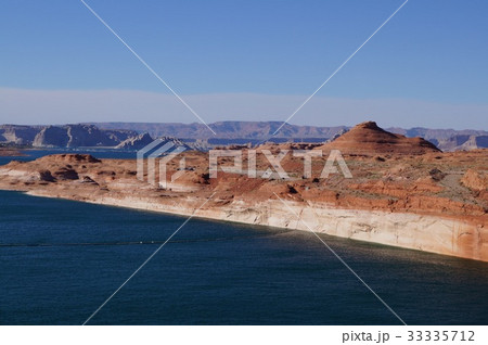 アメリカのパウエル湖 アメリカのパウエル湖 33335712