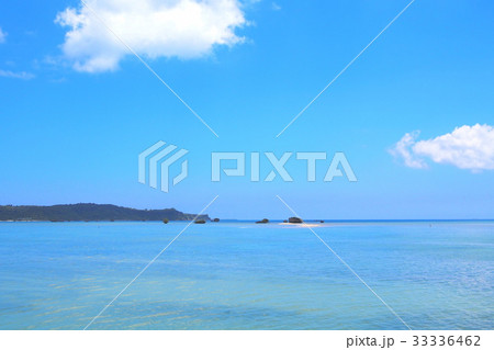 沖縄 浜比嘉島と夏の海　 33336462