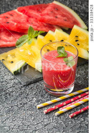 Glass of fresh watermelon juice 33338428