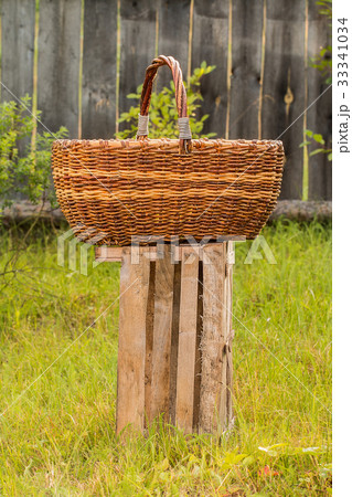 Big old weathered empty wicker laundry basket Big old weathered empty wicker laundry basket 33341034