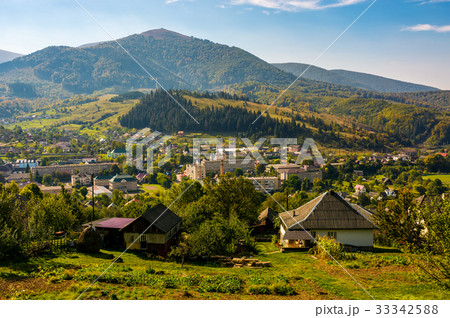 beautiful countryside in transcarpathian mountains beautiful countryside in transcarpathian mountains 33342588