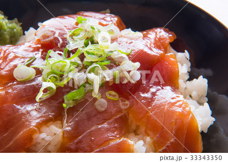 マグロ丼 マグロ丼 33343350