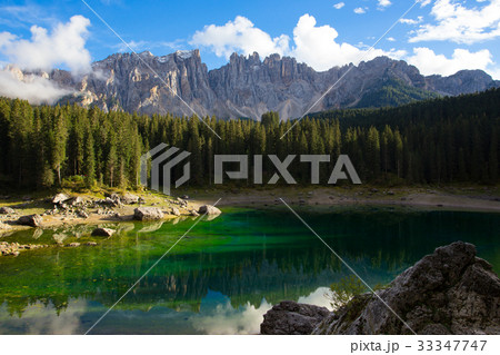 Lago di Carezza 33347747