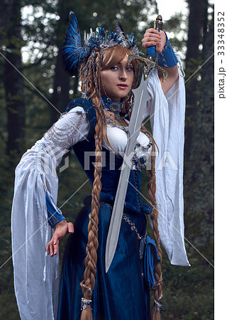 Valkyrie warrioress in magpie costume 33348352