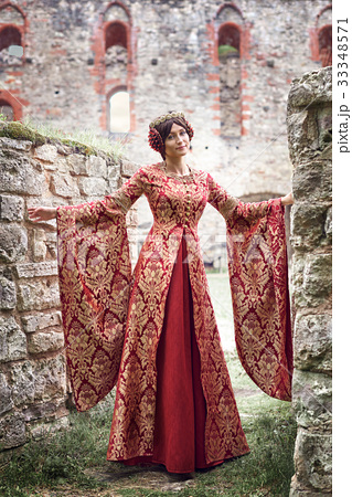 isabella of france queen england on middle ages の写真素材 33348571