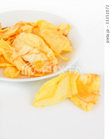 Durian chips on white background Durian chips on white background 33352072