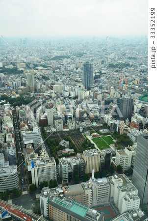 池袋から見える東京の街　中野区杉並区方面 33352199