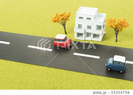 秋の街並みの模型 秋の街並みの模型 33354756