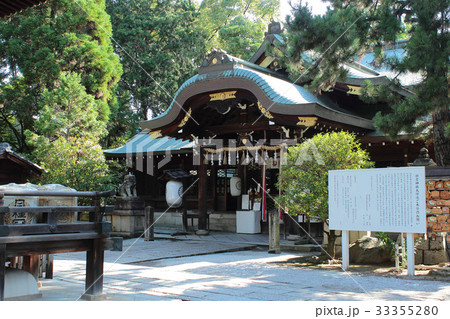 京都　上御霊神社　本殿 33355280