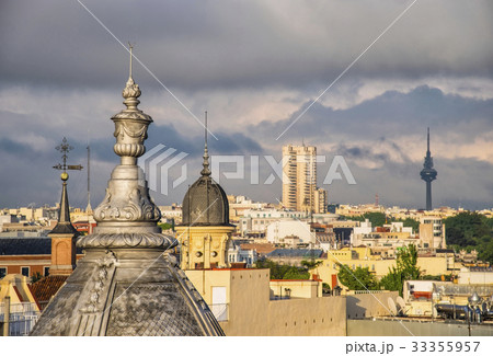 Spain, Madrid, Cityscape view Spain, Madrid, Cityscape view 33355957