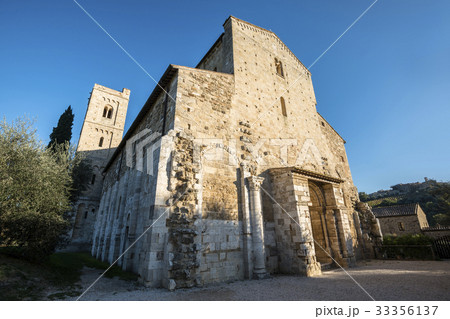 Italy, Tuscany, Montalcino, Facade of Abbey of Sant'Antimo near Montalcino city 33356137