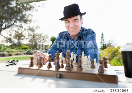 Thinking chess strategy 33356663