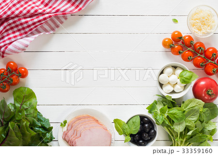 Fresh italian food cooking ingredients and textile 33359160