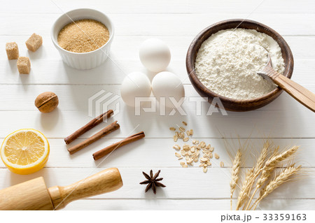 Baking ingredients, ingredients for making bread Baking ingredients, ingredients for making bread 33359163