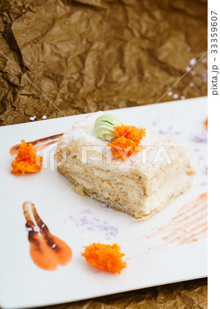 napoleon cake 33359607
