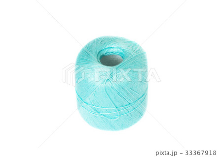 Turquoise knitting thread ball isolated on white 33367918